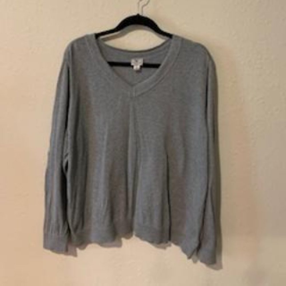 Worthington Grey Sweater V-Neck
